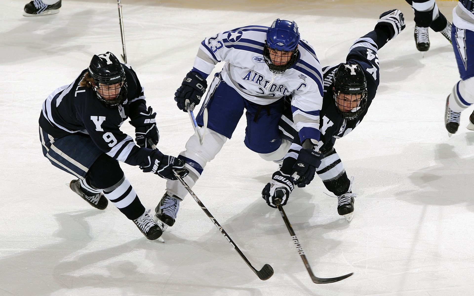 开云在线直播-体育赛事直播技术升级，体育赛事直播需要哪些设备
